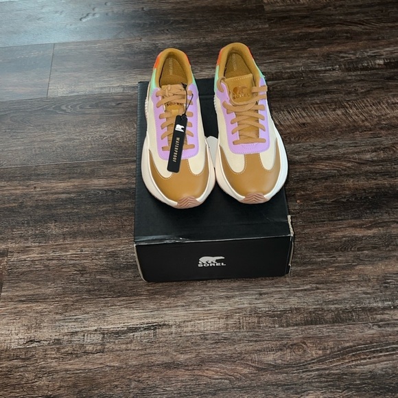 NWT Sorel Ona™ Blvd Classic WP Sneakers - Green and Brown - Picture 3 of 6